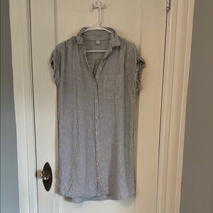 Old Navy Striped Black and White Dress